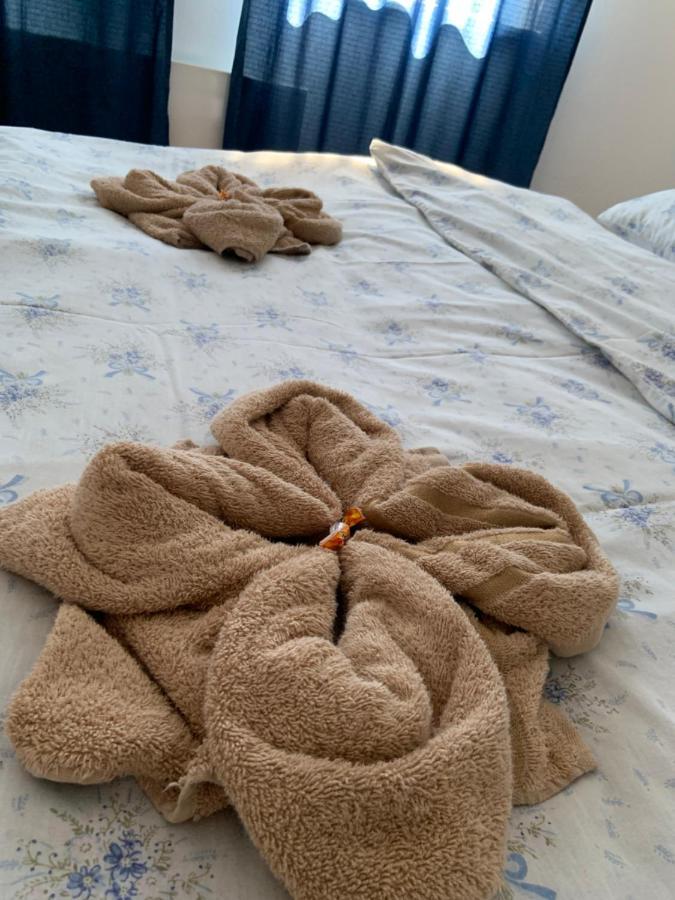 Amira Apartman Révkomárom Kültér fotó